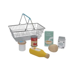 Bevásárló kosár termékekkel