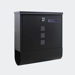 Fém postaláda újságtartó hengerrel fekete színben Fém postaláda újságtartó hengerrel fekete színben