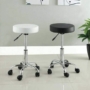 Kép 1/5 - Gurulós kozmetikai szék - ANI. Fekete, fehér színben, krómozott lábbal.